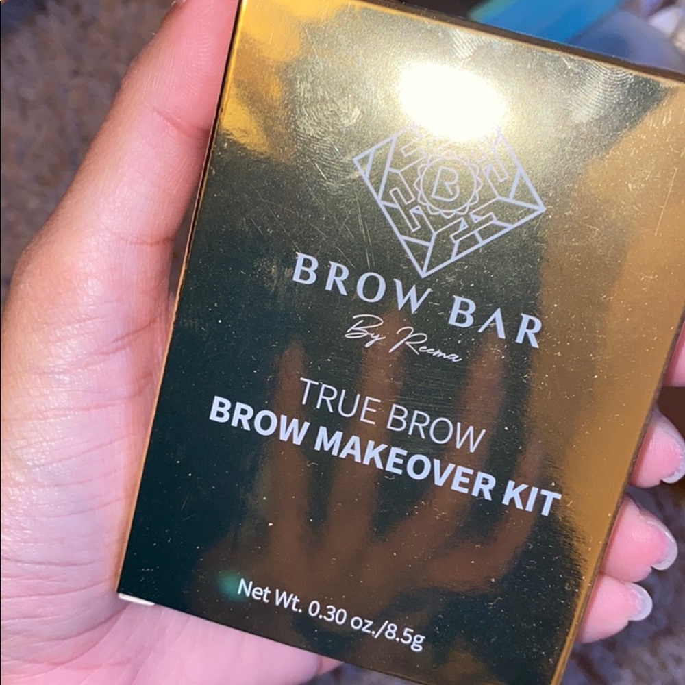 Brow kit